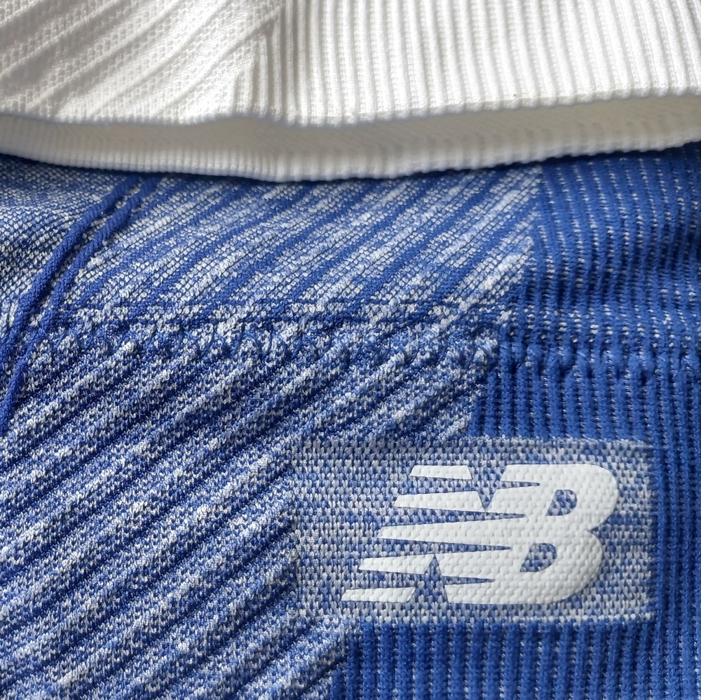 NWT NEW BALANCE 2 PACK SPORTS BRA BLUE AND WHITE RACERBACK TAGLESS PADDED SIZE M - Picture 8 of 8